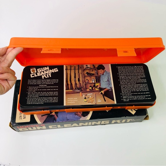 Hoppe's 9 Universal Rifle Shotgun Blackpower Hand Gun Cleaning Kit storage Box - Picture 8 of 9